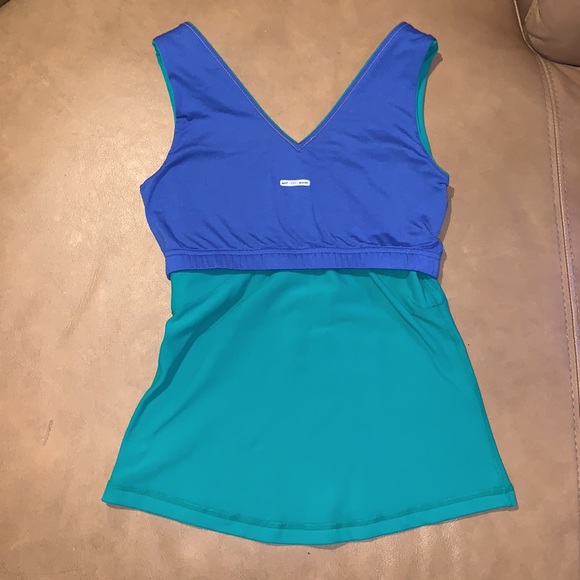 Lululemon Wrap Tank Top - Picture 4 of 5